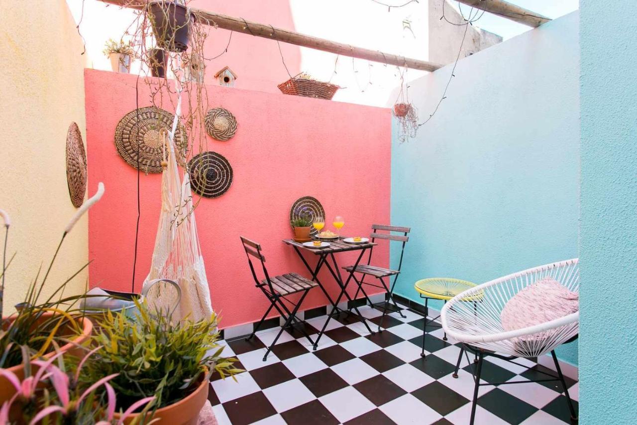 Charming Lisbon Home With Terrace St Amaro Buitenkant foto